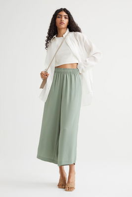 Croppad pull on-byxa