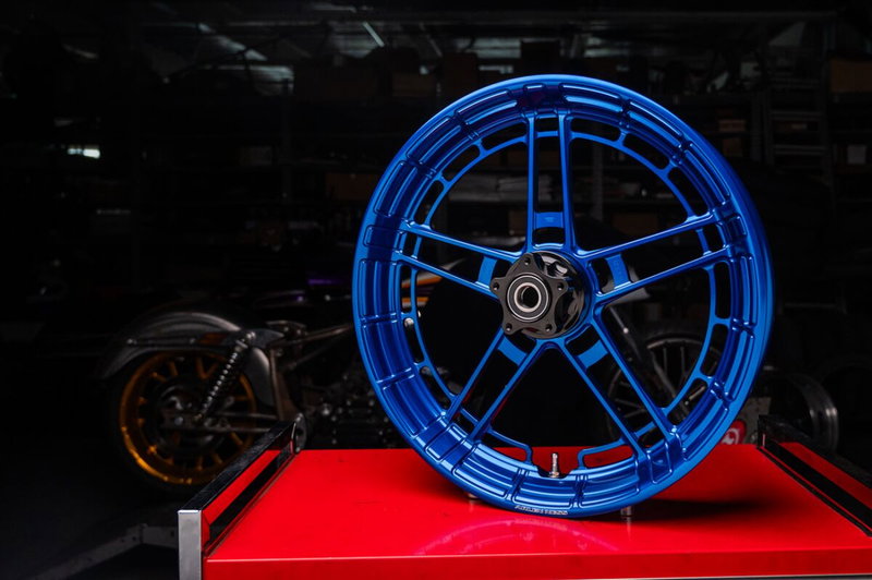 WHEEL FLATLINE 18 X 5.5 BLUE