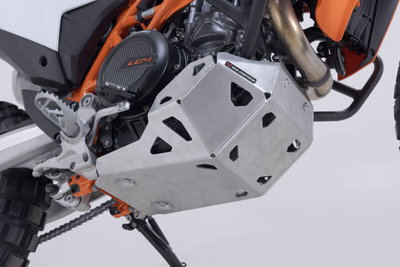 ENGINE GUARD