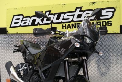 HANDGUARDS KLE 500 '26-