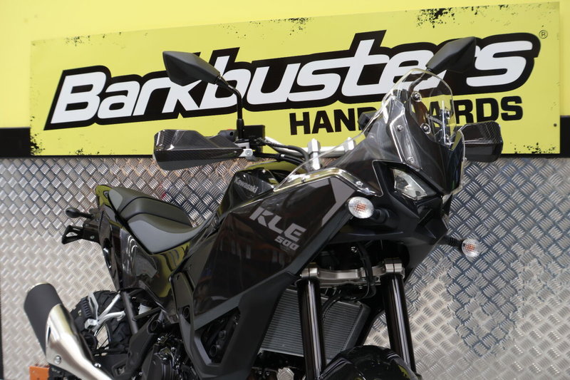 HANDGUARDS KLE 500 '26-