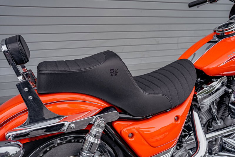 HIGHNOON SEAT - BLACK CLASSIC