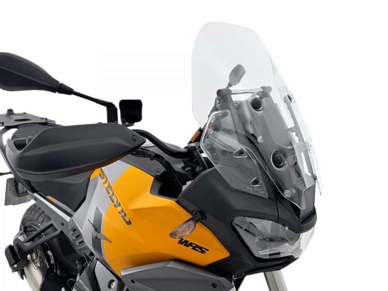 WINDSCREEN CAPONORD W/ RADAR S