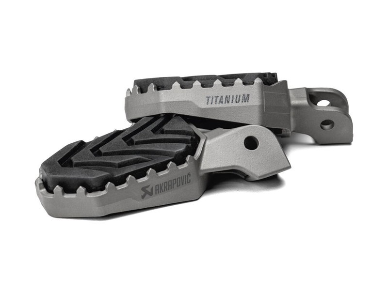FOOTPEGS TITANIUM SUZUKI V-STR