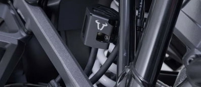 BRAKE FLUID RESERVOIR GUARD