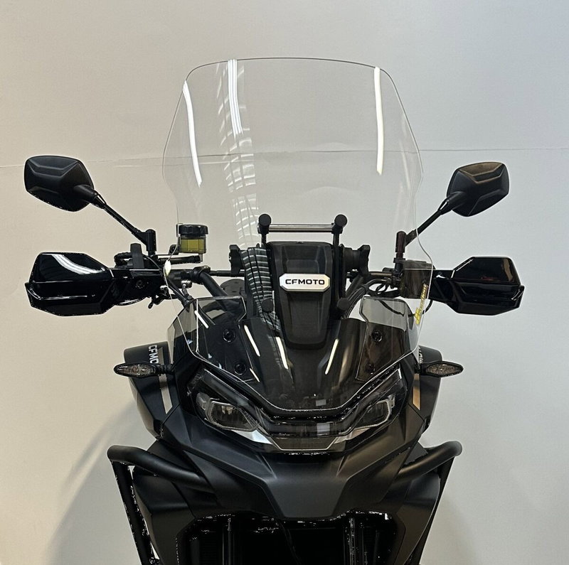 WINDSCREEN HP CF MOTO 700MT CL