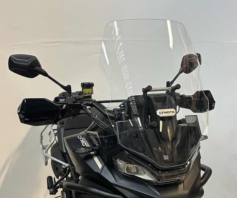 WINDSCREEN HP CF MOTO 700MT CL
