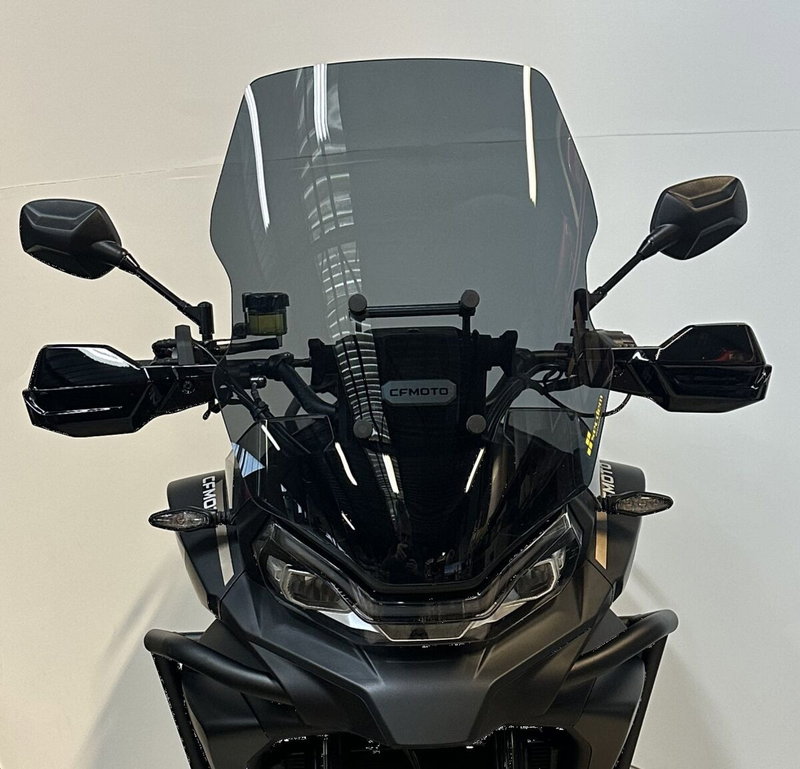 WINDSCREEN HP CF MOTO 700MT SM