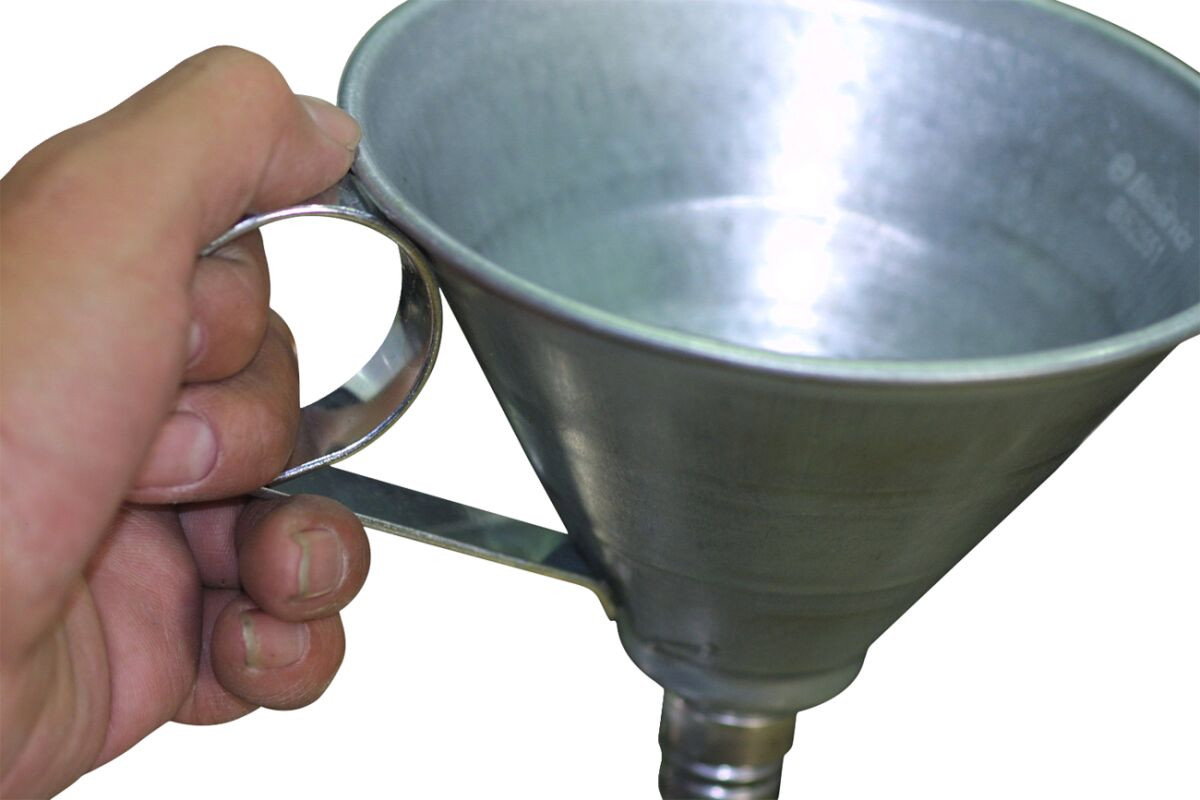 FLEXIBLE SPOUT FUNNEL