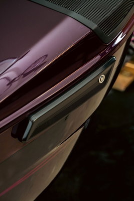 LATCH COVERS VEKTOR GLOSS BLAC
