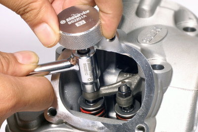 TAPPET ADJUSTMENT TOOL SET 6 P