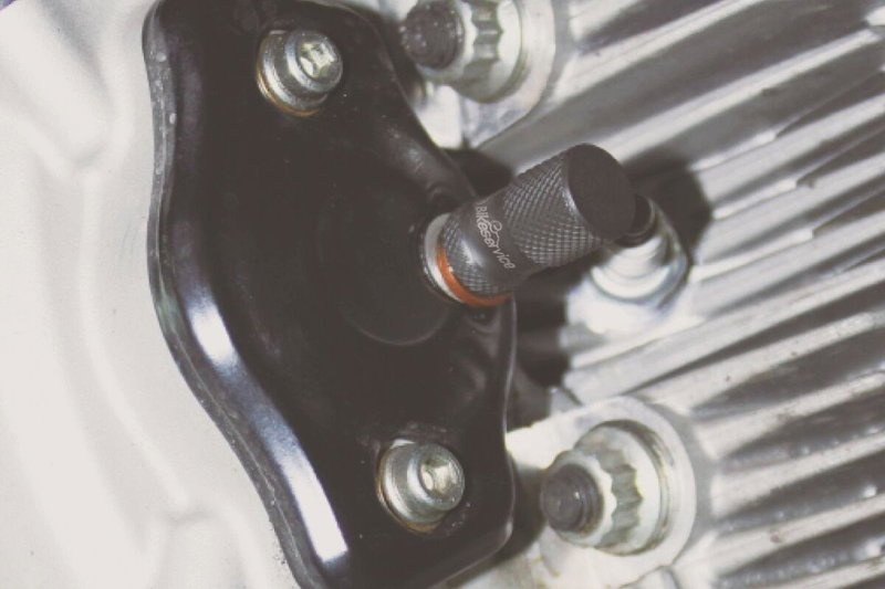 CAMSHAFT LOCKING PIN SET 2 VAL