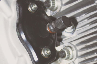 CAMSHAFT LOCKING PIN SET 2 VAL