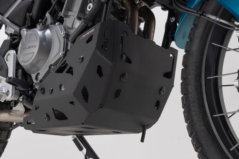 ENGINE GUARD