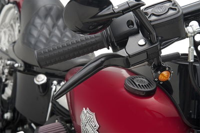 LEVERS CUSTOM BLK 96-17BT