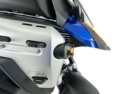 SPOTLIGHT PROTECTION R1300GS A