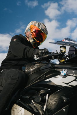 HELMET THRESHOLD ODOKURO BLACK