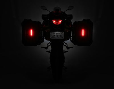 B6 LIGHT