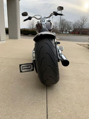 REAR FENDER KIT M8