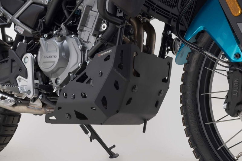 ENGINE GUARD