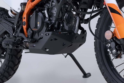 ENGINE GUARD