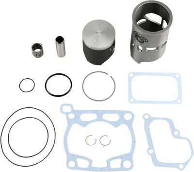 SLEEVE & PISTON KIT SUZ