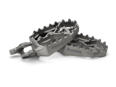 FOOTPEGS TITANIUM HONDA AFRICA