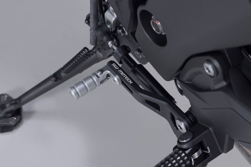 GEAR LEVER