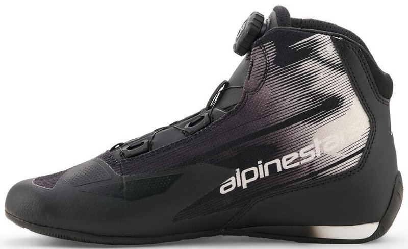 SHOE CELER VENTED BLACK/WHITE
