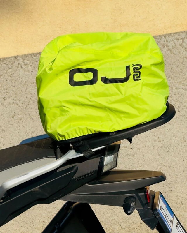 SEAT BAG REAR PLUS 11-19L BLAC