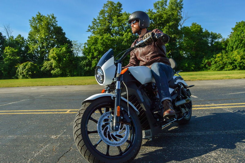 CRUISETEC 130/90 B 16 M/C 73H