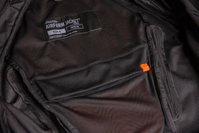 JKT WM AIRFORM CE BK SM