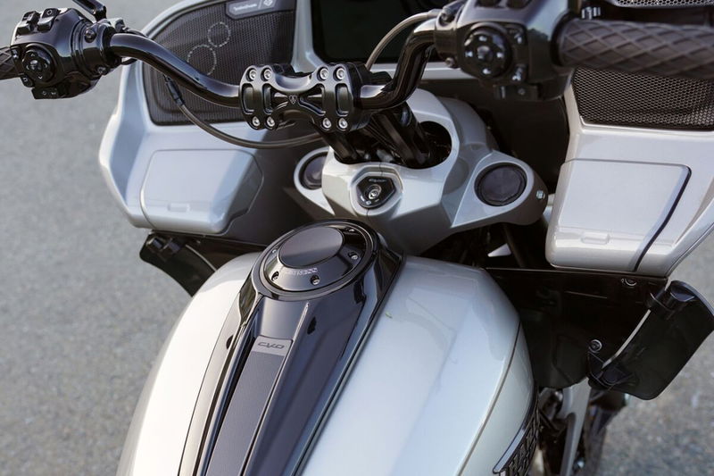 GAS CAP - FLT 24-UP - POP UP -