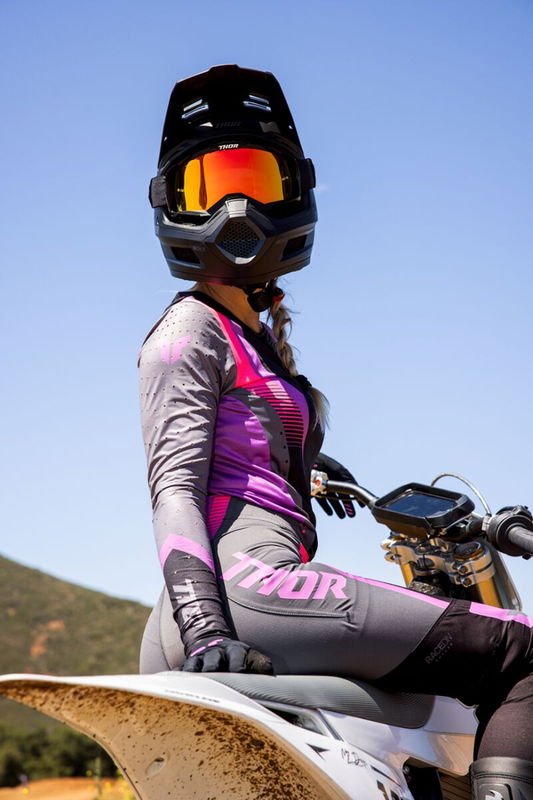 PANT WMN SPORTMODE VELOCITY BL