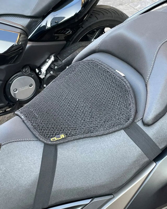 SEAT COVER MESH BLACK L