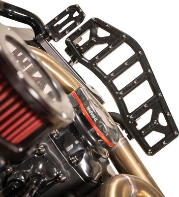 FLOORBOARDS AGGRESSOR BAGGER B