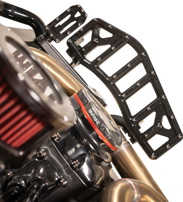 FLOORBOARDS AGGRESSOR BAGGER B