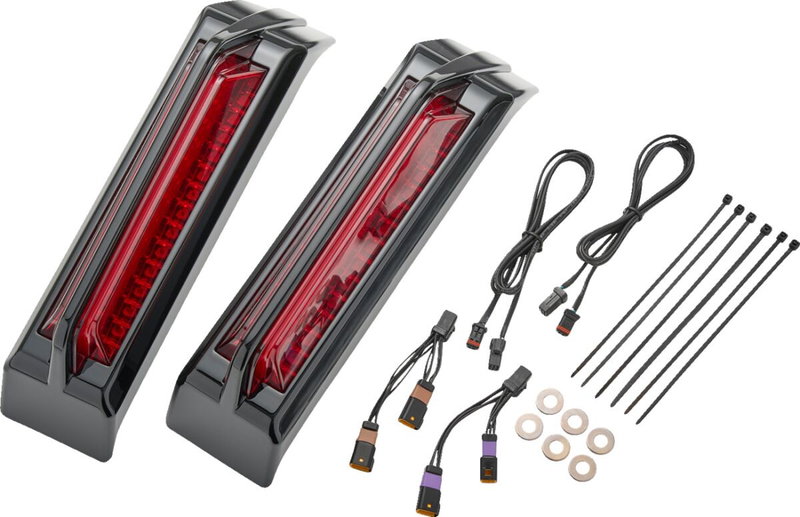 LIGHTS TAIL FILLER PANEL RED L