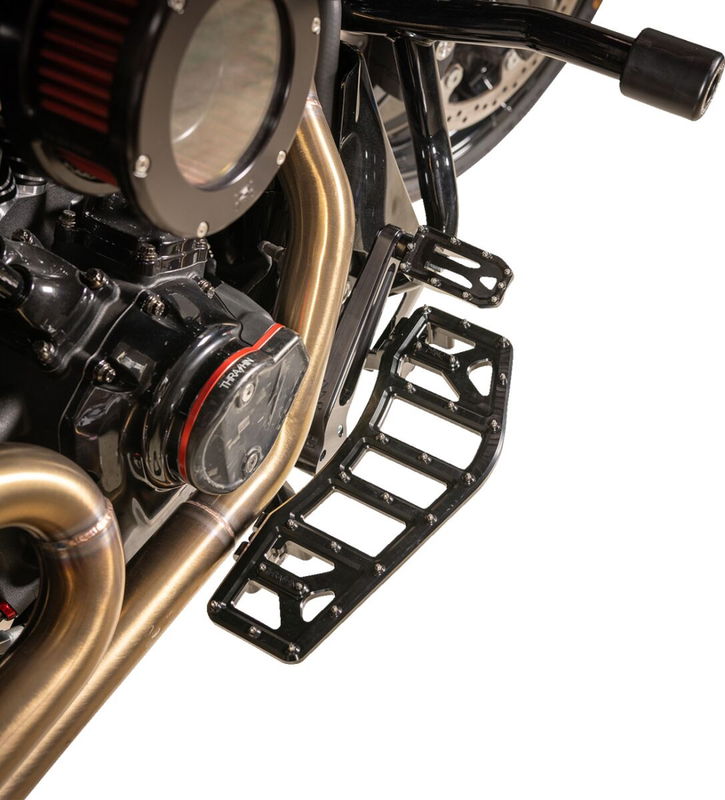 FLOORBOARDS AGGRESSOR BAGGER B