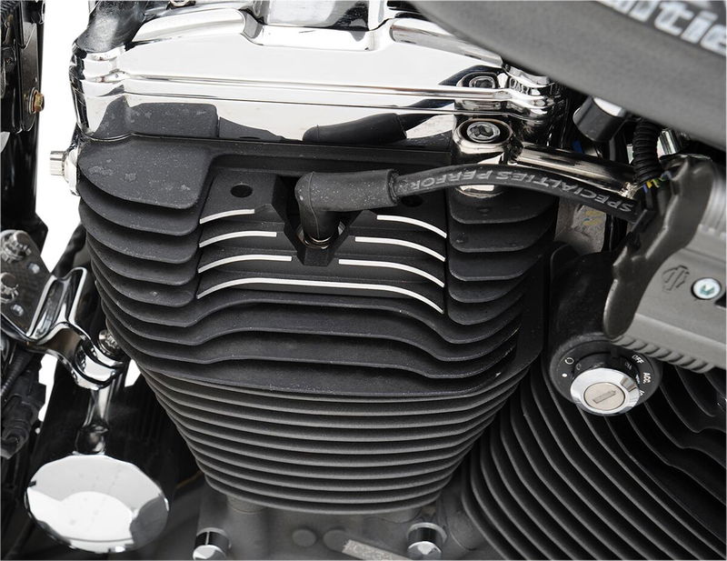 COVER S/PLG BLK 04-19 XL