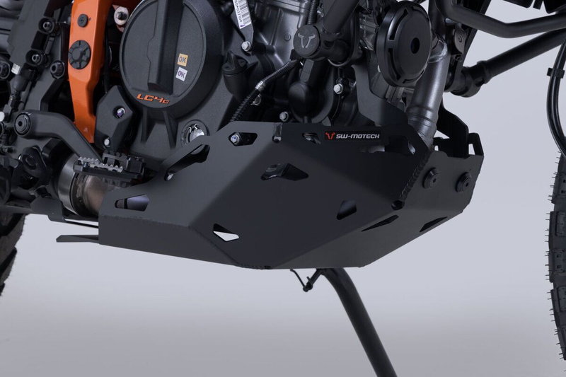 ENGINE GUARD