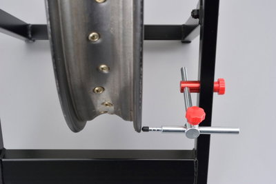 WHEEL BALANCER