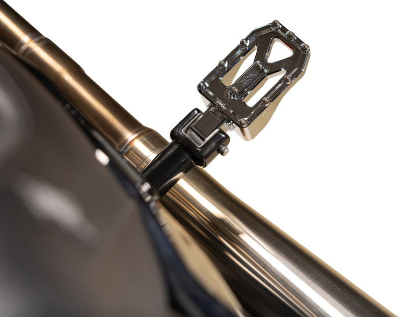 FOOTPEGS AGGRESSOR CHROME