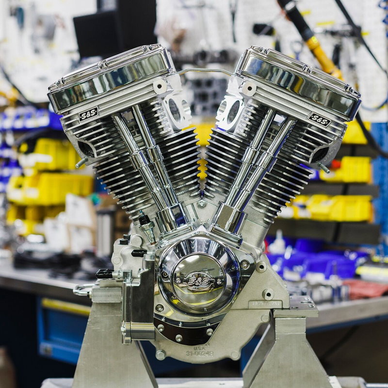 ENGINE V111 NAT W/CAST LB