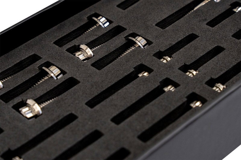 HARWARE KIT TITANIUM M8 TRANSM
