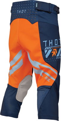 PANT YTH LAUNCHMODE FUTURA NAV
