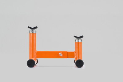 ADJUSTABLE LIFT STAND