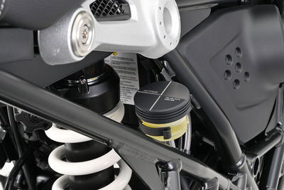 MASTER CYLINDER CAP REAR RNINE