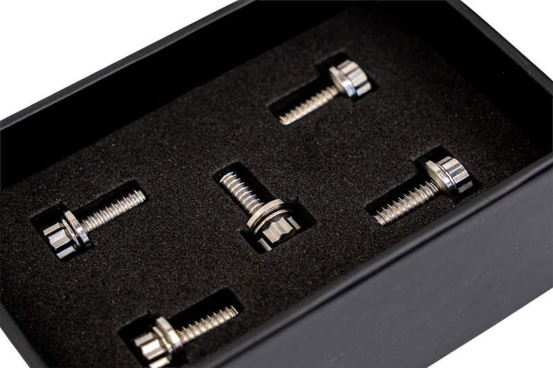 HARWARE KIT TITANIUM M8 DERBY