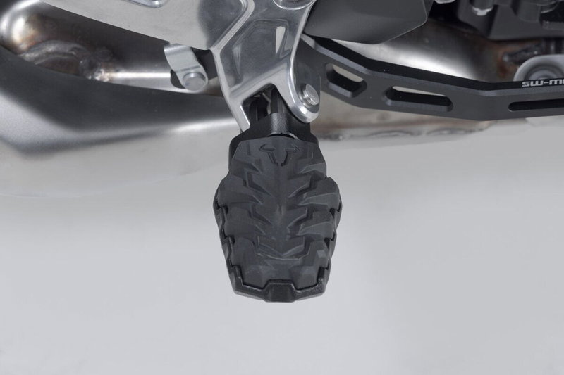 FOOTREST KIT EVO SILVER